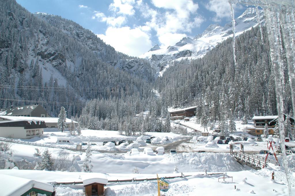 Alpengasthof Enzingerboden Hotell Exteriör bild